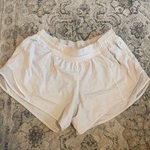 white lulu shorts